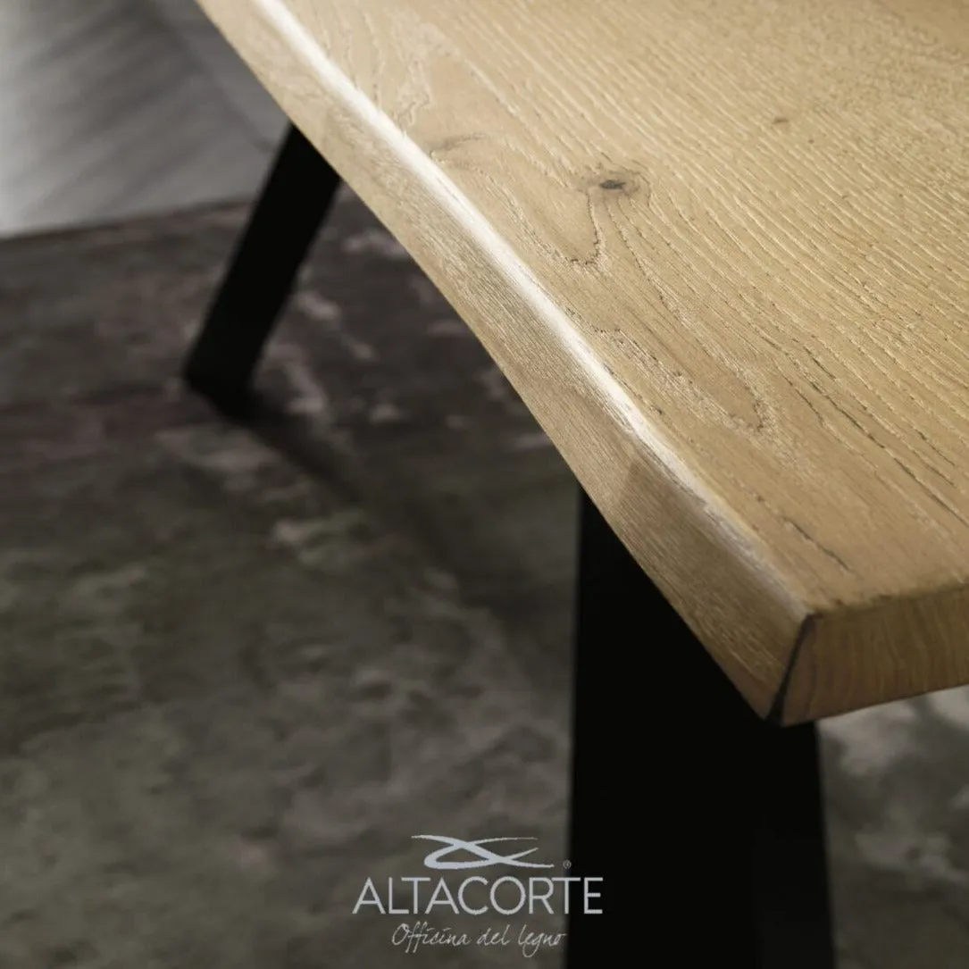 Extending Metal® Table