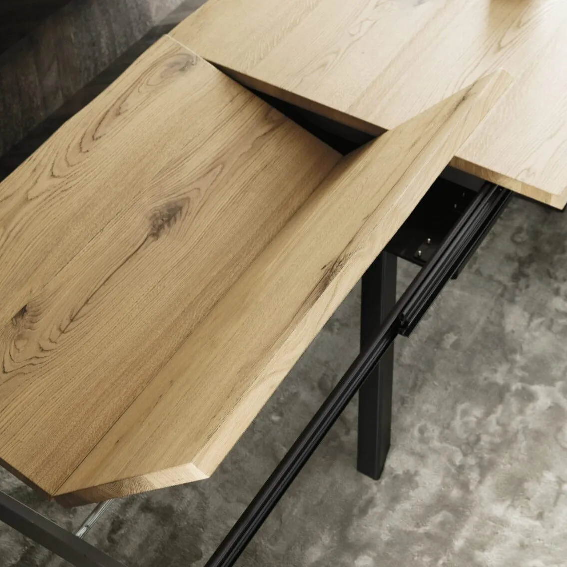 Extending Metal® Table